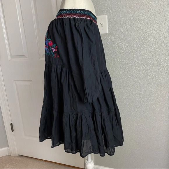 Free People Sunbeams Black Embroidered Off Shoulder BohoFestival Minidress Sz XS - Picture 9 of 12